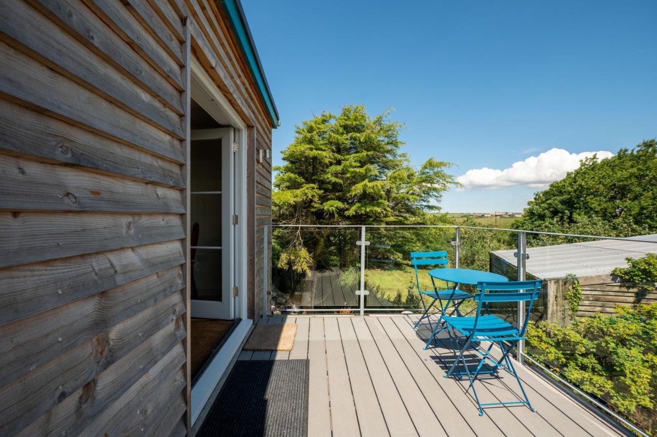 Converted Hay-Loft With Stunning Countryside Views Haverfordwest Extérieur photo